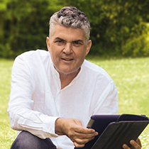 François Bocquet Fondateur de l'Institut