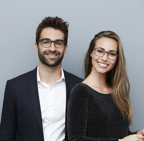 Femme et Homme participants à un atelier de certification - Institut François Bocquet